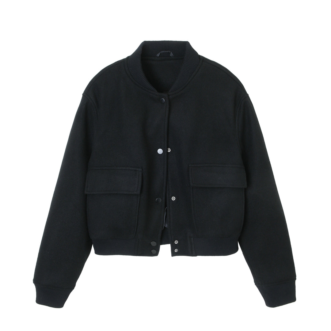 Damen kurze Woll-Bomberjacke mit aufgesetzten Pattentaschen und Rippbündchen Shop Nory
