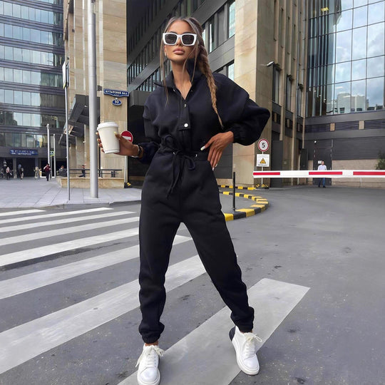 Damen taillierter Velours-Jumpsuit mit Tunnelzug Stehkragen und elastischen Bündchen Shop Nory