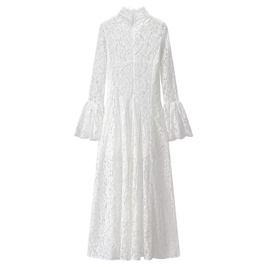 Damen Maxikleid aus floraler Spitze mit hohem Stehkragen und Glockenärmeln Shop Nory