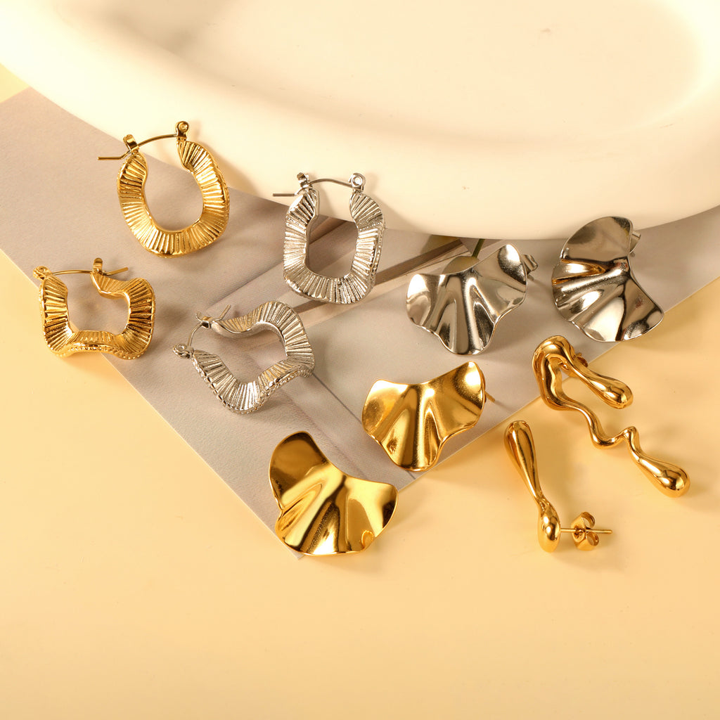 Damen stilvolle Ohrstecker mit einzigartigem Wellendesign Shop Nory