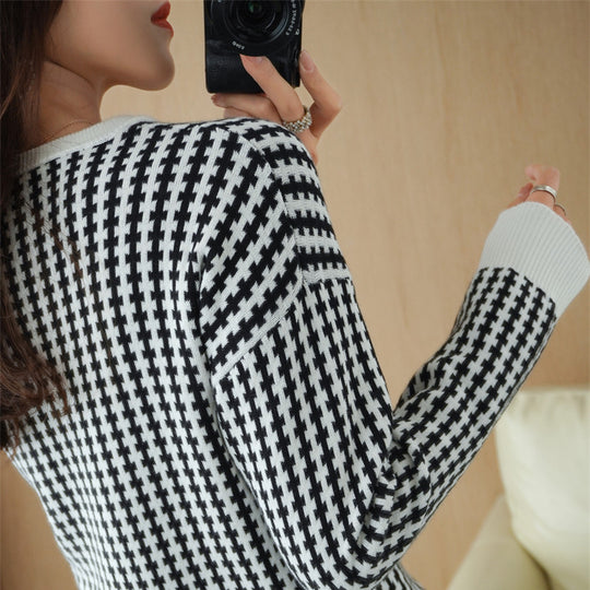 Damen Leichter Strukturstrick-Pullover mit Hahnentritt-Muster und breitem Rippbündchen Shop Nory