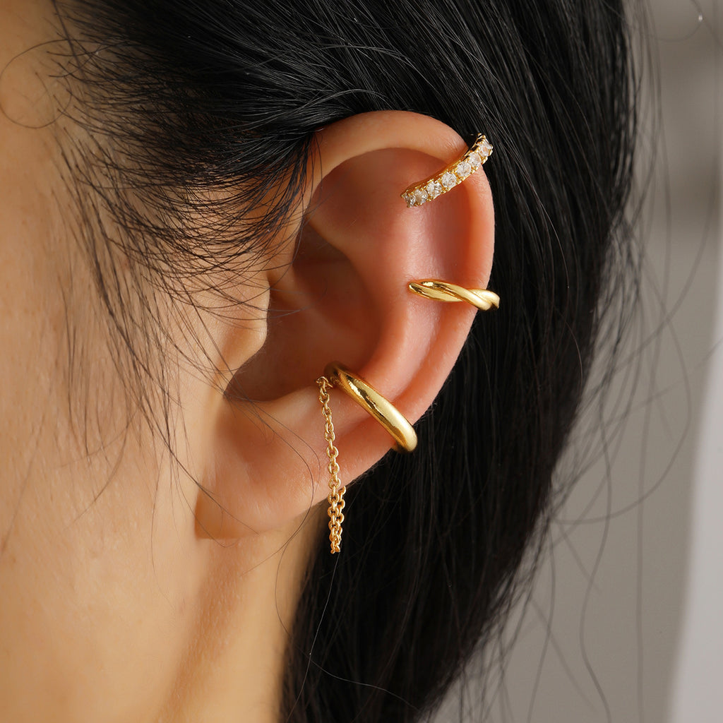 Damen Ohrringe mit modernen, geschwungenen Designs Shop Nory