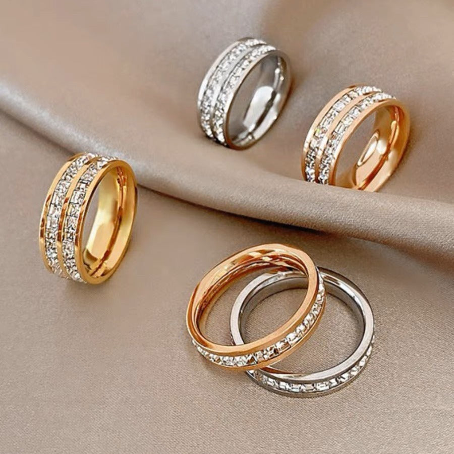 Damen Elegante mit Kristallen akzentuierte Hochzeitsbandring Shop Nory