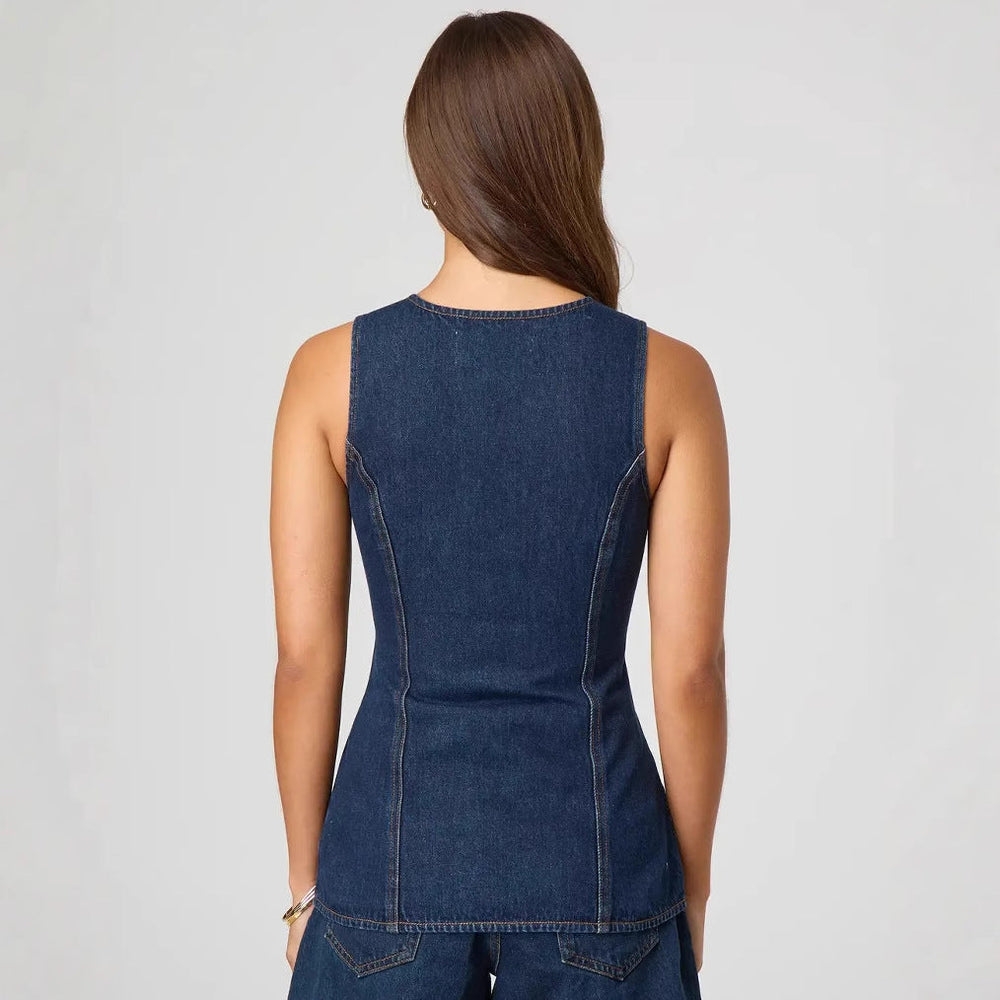Damen Jeansweste mit tailliertem Schnitt und praktischen Taschen