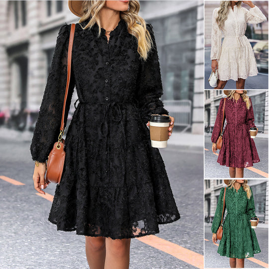 Damen Texturiertes Blusen‑Skaterkleid mit Volantstufen, durchgehender Knopfleiste und Taillenzug Shop Nory