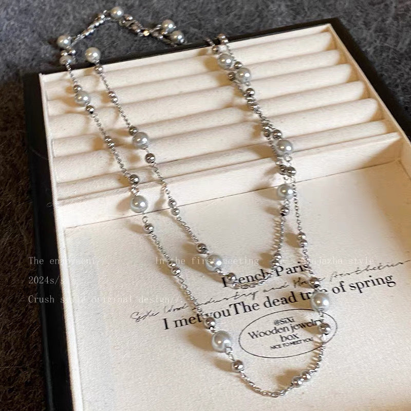 Damen Kette mit eleganten Perlen- und Metallakzenten Shop Nory