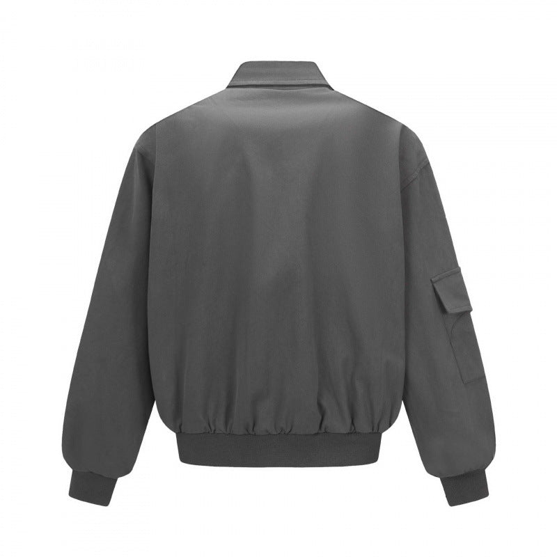 Unisex Oversize-Bomberjacke im Utility-Stil mit Reißverschluss, aufgesetzten Klappentaschen und Rippabschluss Shop Nory