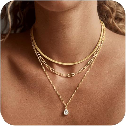 Damen Mehrlagige Halskette mit eleganten Designelementen Shop Nory