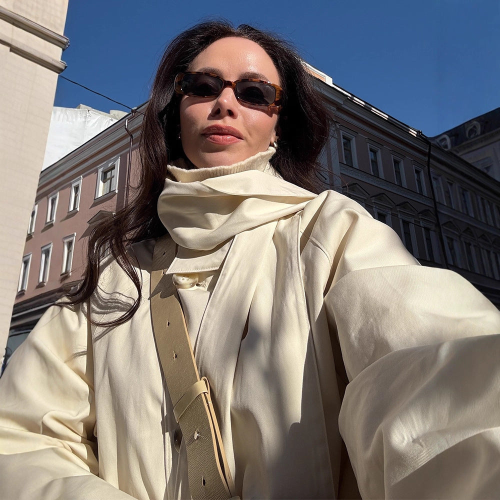 Damen Kurzer Oversize-Trench mit hohem Stehkragen, verdeckter Knopfleiste & weiten Manschetten Shop Nory