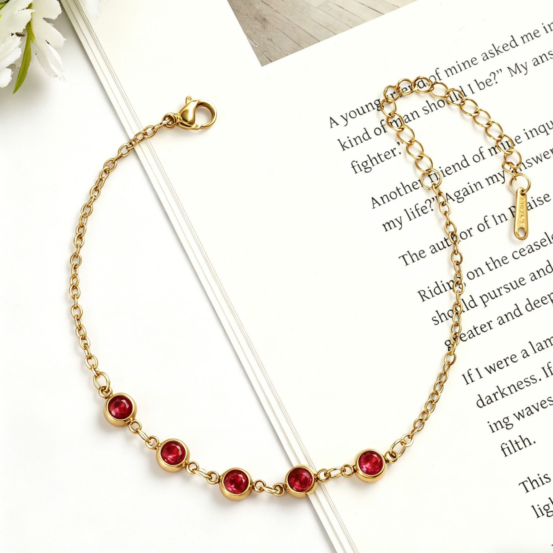 Damen Elegante Goldkette mit lila Kristallen Shop Nory