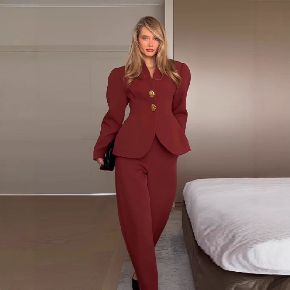 Damen Taillierter Blazer mit Schößchen und weite Hose mit hohem Bund Shop Nory