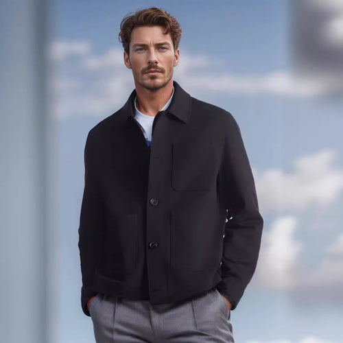 Herren Kurz‑Chorecoat mit Hemdkragen, aufgesetzten Taschen und minimalistischer Knopfleiste Shop Nory
