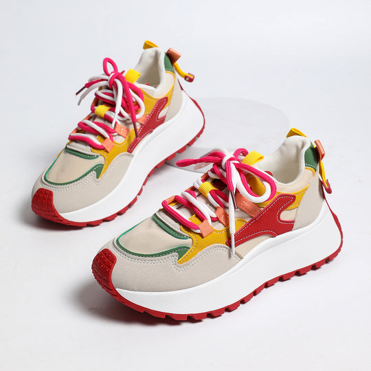 Damen Plateau-Sneaker mit mehrlagigem Obermaterial, gepolsterter Ferse und griffiger Profilsohle Shop Nory