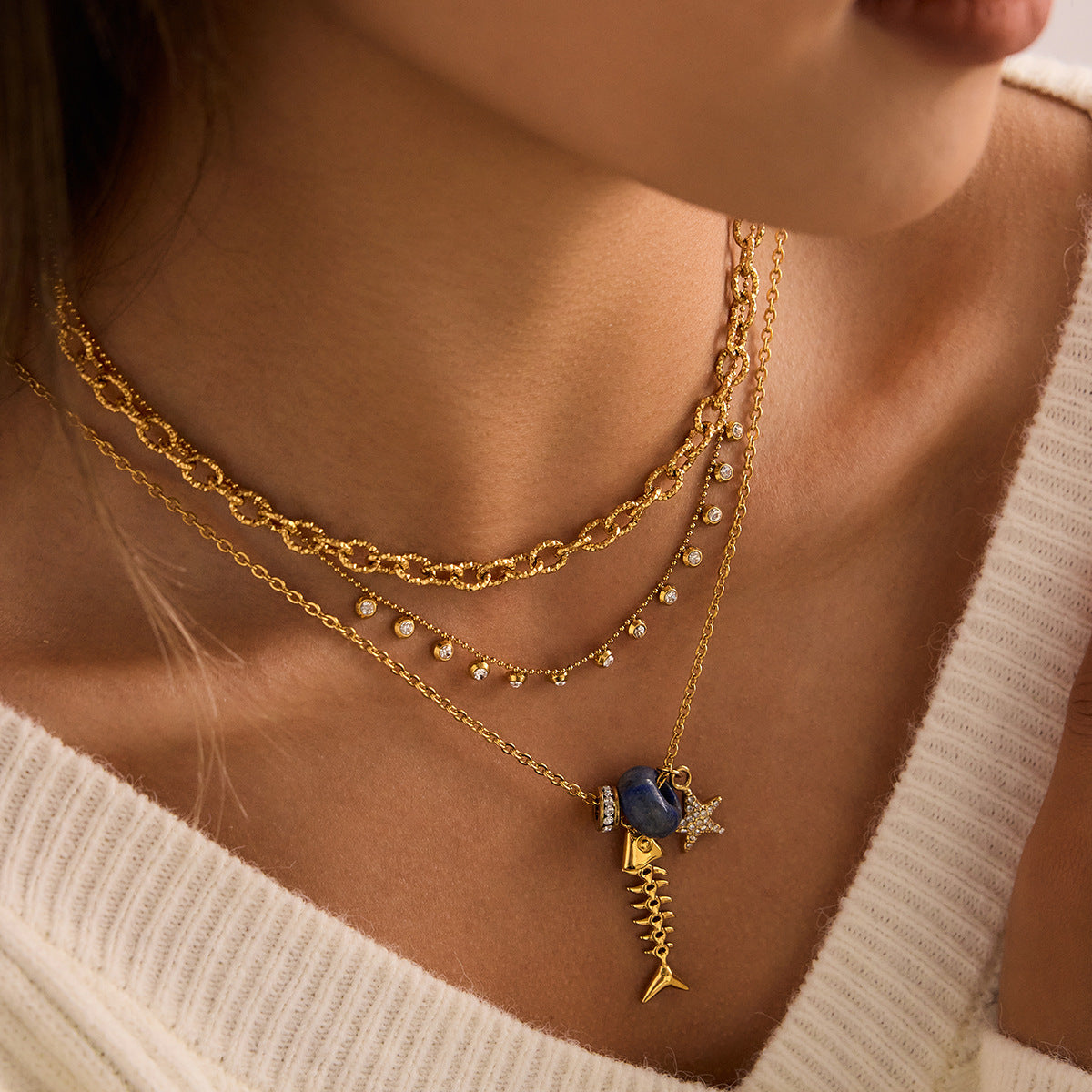 Damen Halskette mit maritimem Fisch- und Sternmotiv aus hypoallergenem Edelstahl Shop Nory
