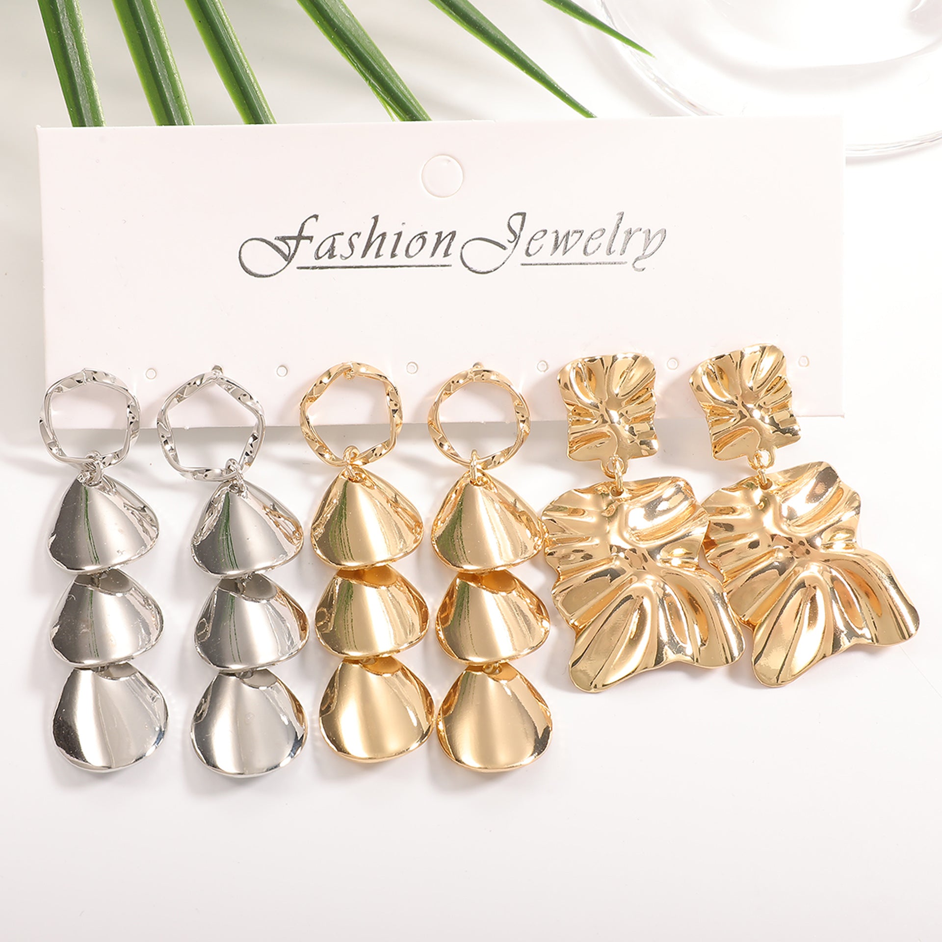 Damen Ohrhänger mit modernem, skulpturalem Design Shop Nory
