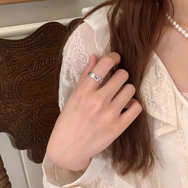 Damen Offener Silberring mit filigranem Schmetterlingsmotiv Shop Nory
