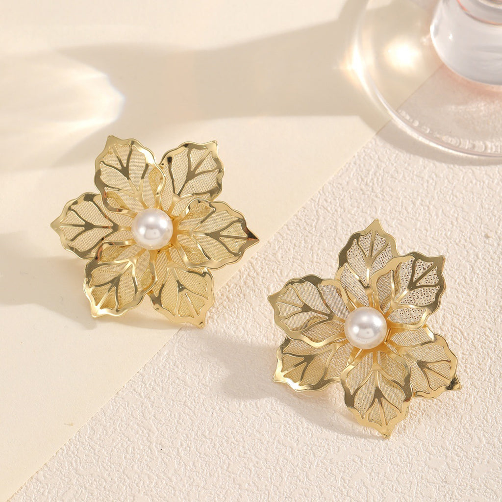 Damen Ohrringe im filigranen Blüten-Design Shop Nory