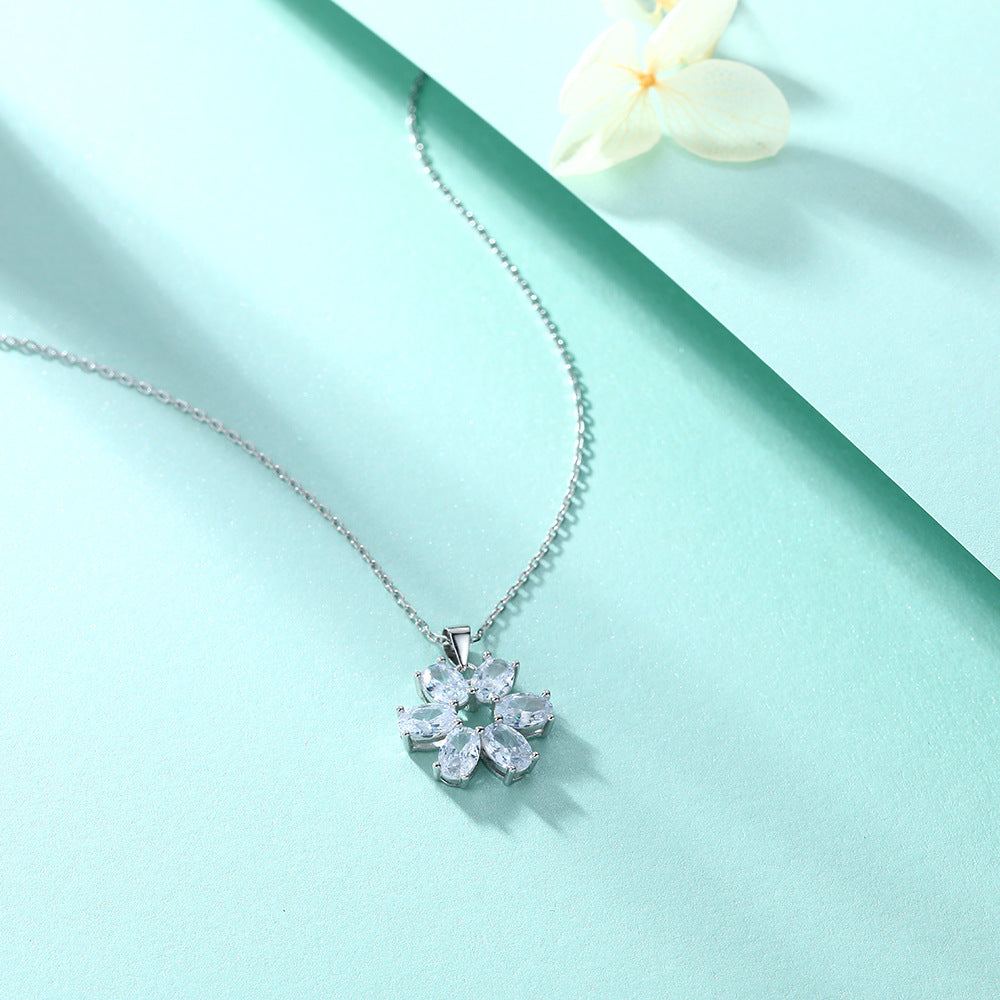 Damen Anhänger mit floralen Kristall-Details Shop Nory