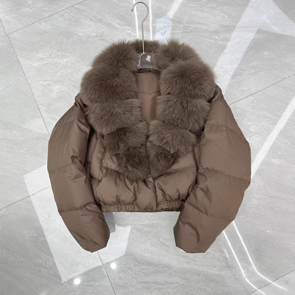Damen nan kurz geschnittene Boxy-Pufferjacke mit extra großem Webpelzkragen und formstabilem Saum Shop Nory