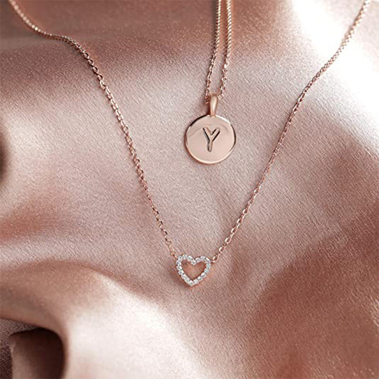 Damen Halskette mit funkelndem Herzanhänger und zartem Kettendesign Shop Nory