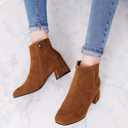 Damen Stiefeletten mit elegantem Reißverschluss und softem Obermaterial
