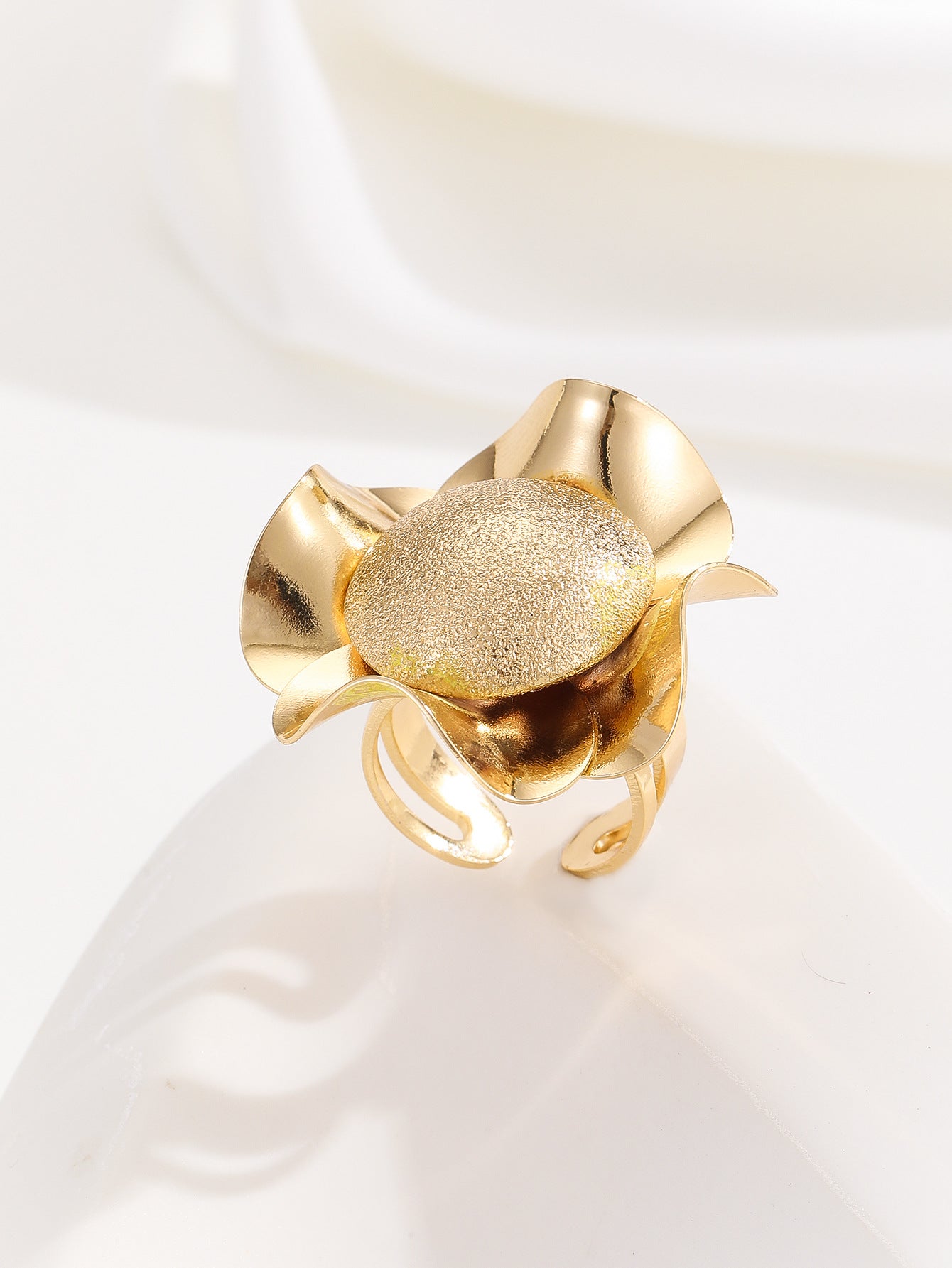 Damen Ring mit kunstvollem Blütendesign Shop Nory