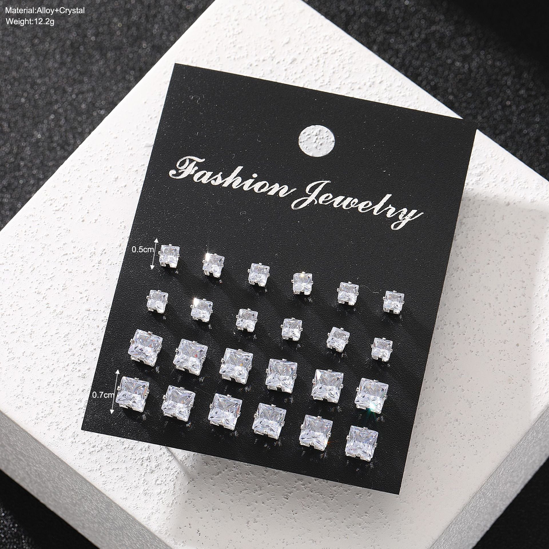 Damen Ohrstecker-Set mit eleganten, funkelnden Kristallen Shop Nory
