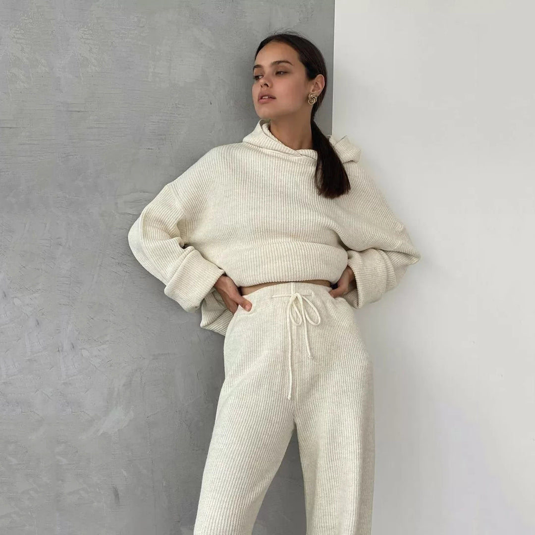 Damen gemütliches Lounge-Set mit Kapuzenpullover, Kängurutasche und weitem Jersey-Hose Shop Nory