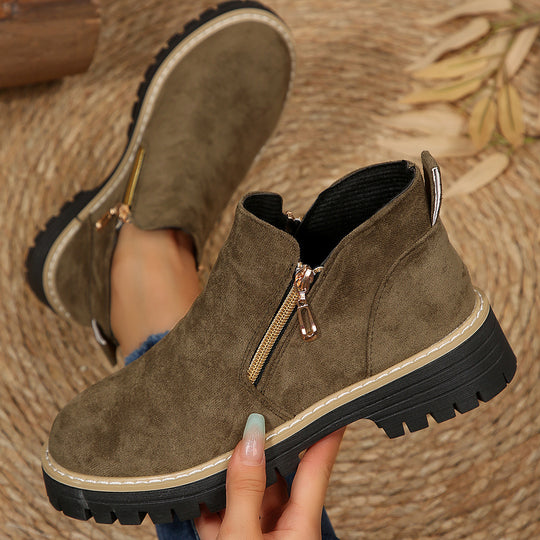 Damen Kurzschaft-Stiefelette aus Veloursoptik mit robust profilierter Sohle und seitlichem Reißverschluss Shop Nory