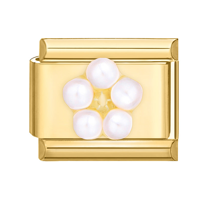 Feiner Italienischer Charm mit Zuchtperlen und Dekorativem Banddetail