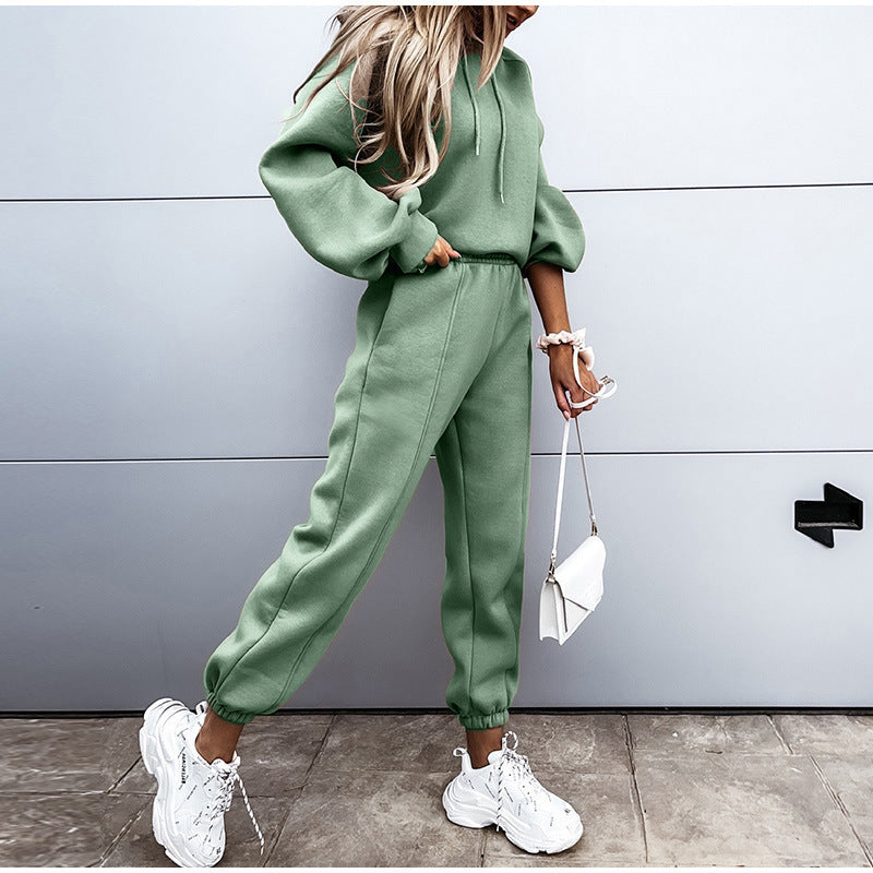 Damen kuscheliges Lounge-Zweiteiler-Set mit oversized Kapuzenpullover, Balloon-Ärmeln und taillierter Jogginghose Shop Nory