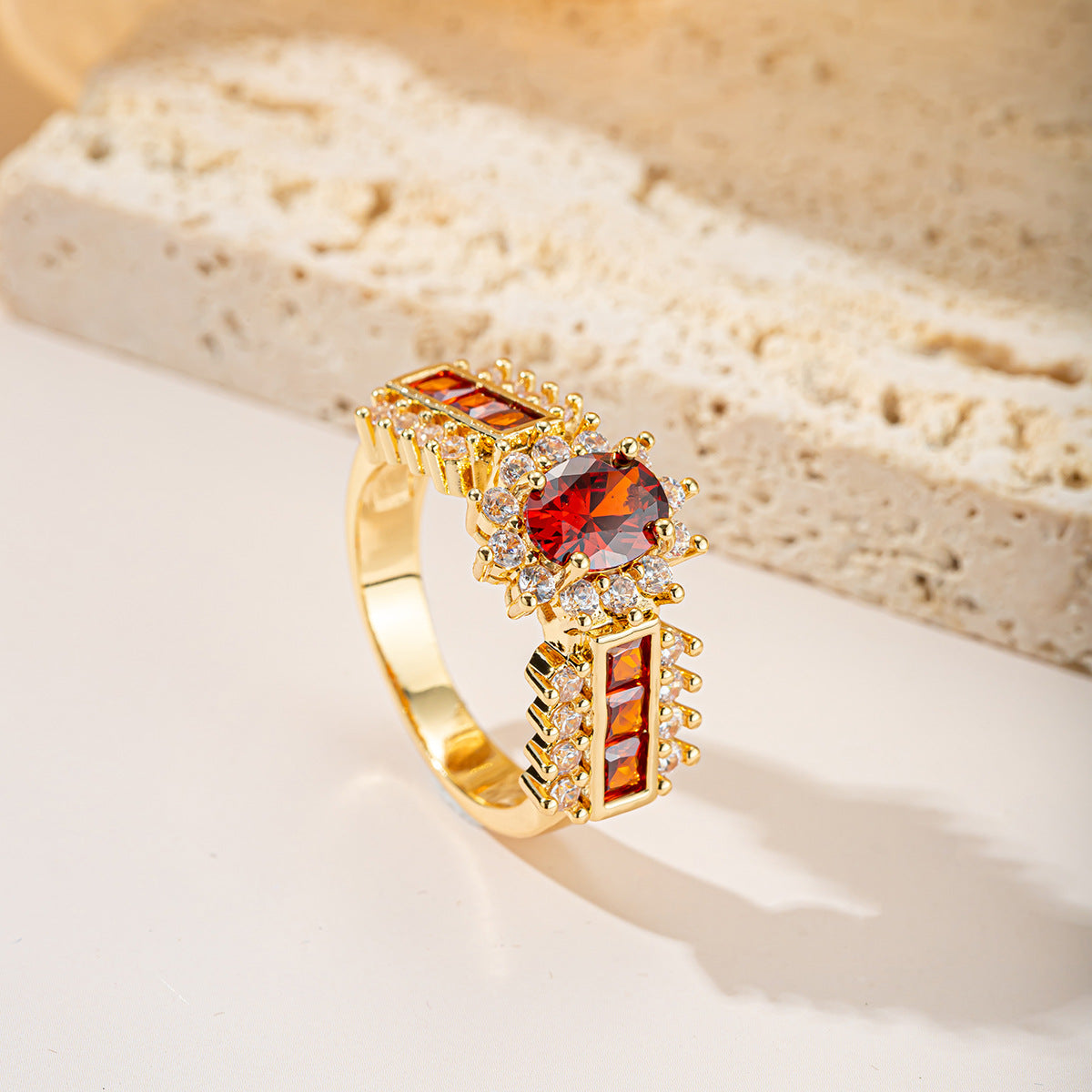 Damen eleganter und funkelnder Ring mit Edelsteinen Shop Nory