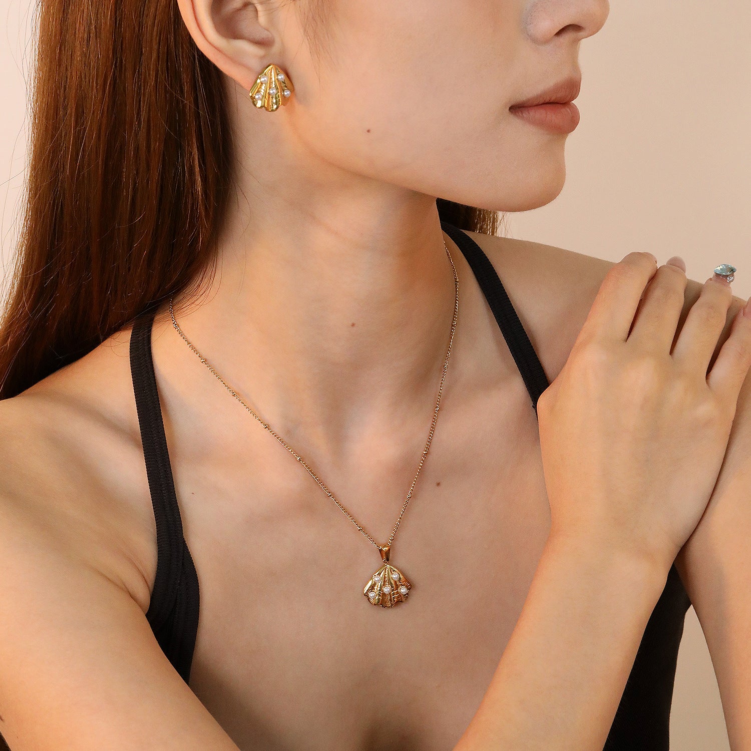 Damen Schmuckset mit Meeresmuschel-Anhänger und funkelnden Zirkonia Shop Nory
