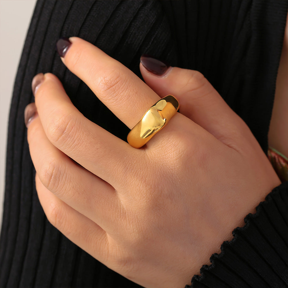 Damen Modischer Ring mit modernem, geschwungenem Design aus Edelstahl Shop Nory