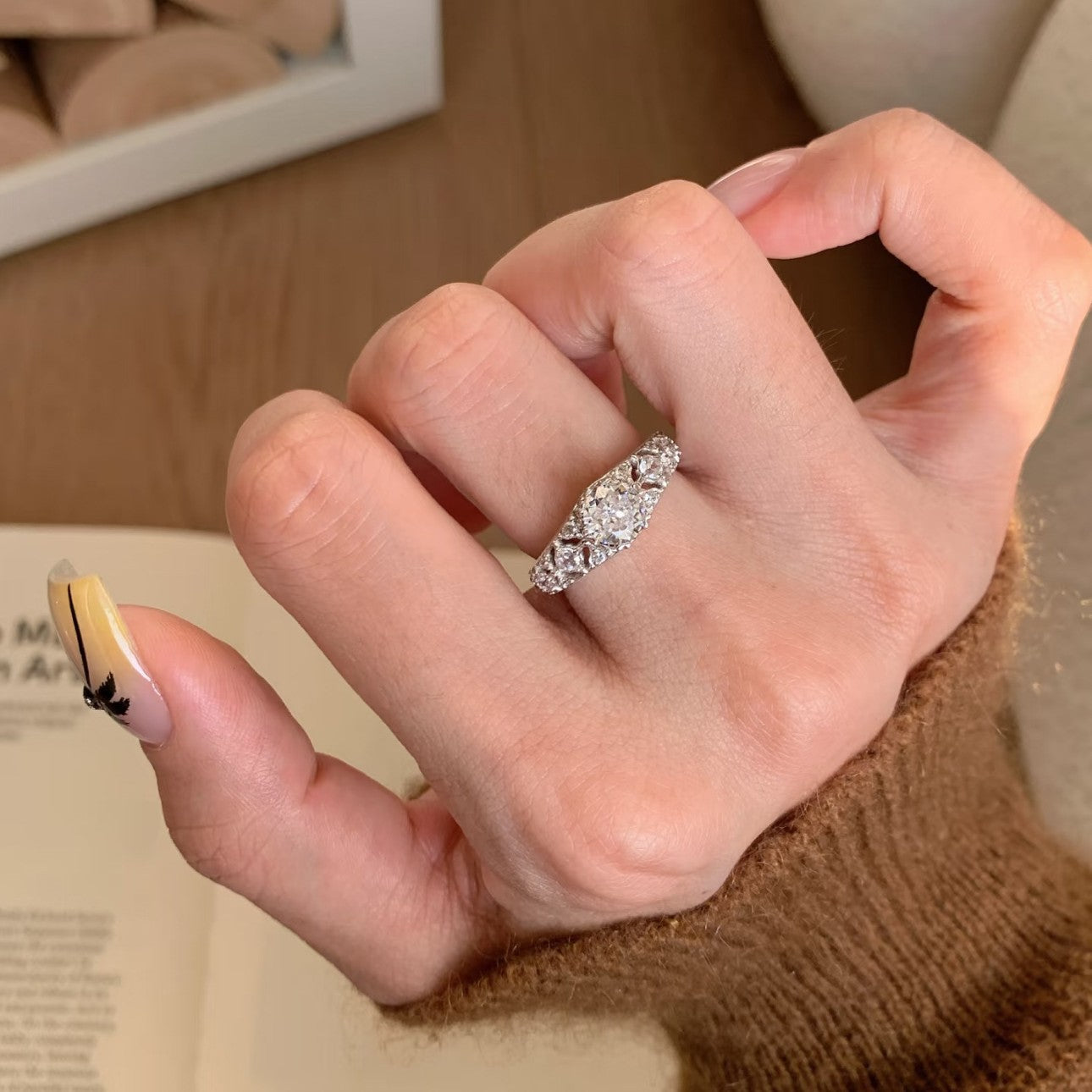 Damen Eleganter Zirkonring mit kunstvollem Design Shop Nory