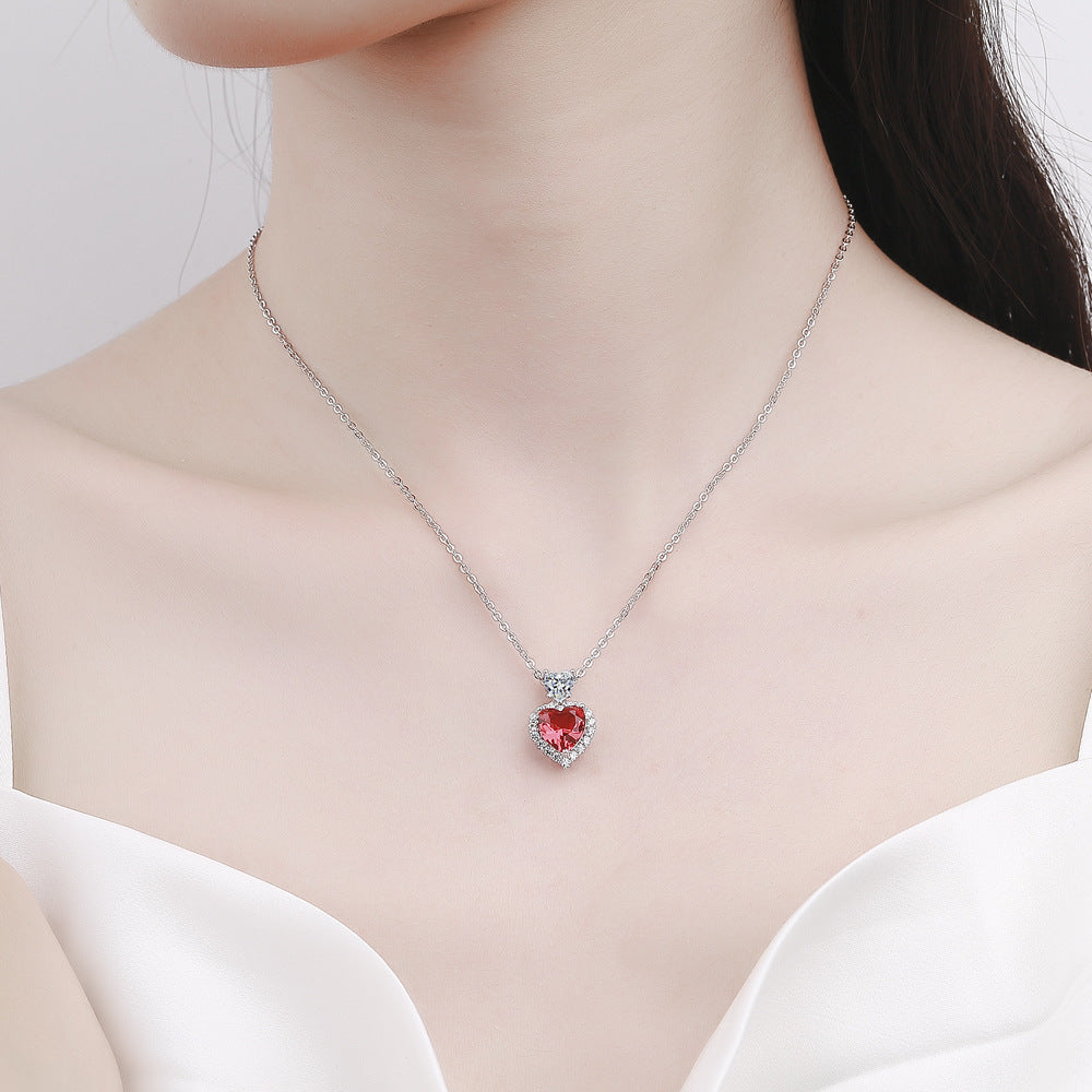 Damen origineller Herzanhänger mit doppeltem Zirkonia-Dekor Shop Nory