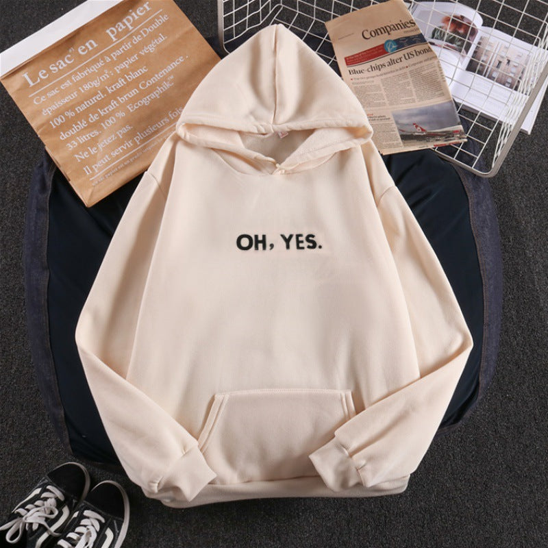 Damen nan Kapuzenpullover mit weichem Innenfutter, Kängurutasche und dezentem Frontprint Shop Nory