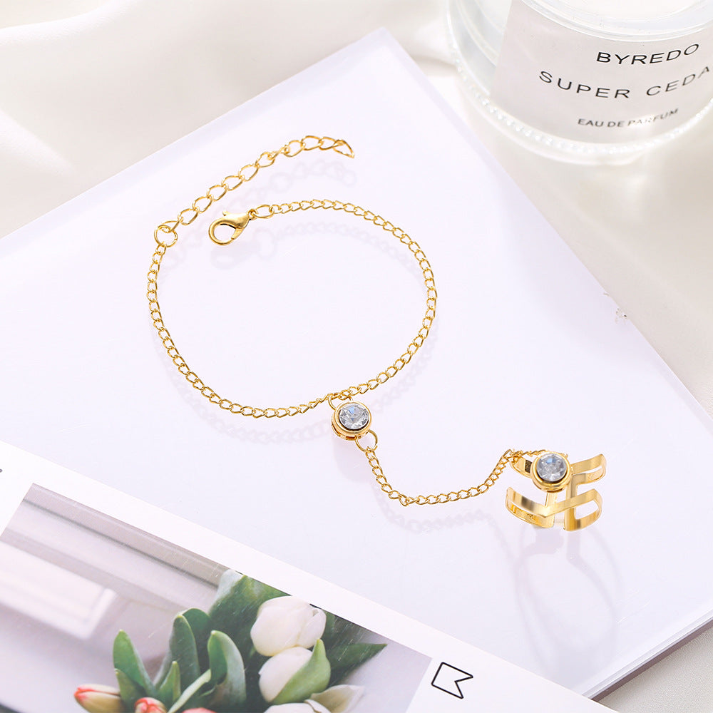 Damen Schmuckring-Set mit modernen, geometrischen Designs Shop Nory
