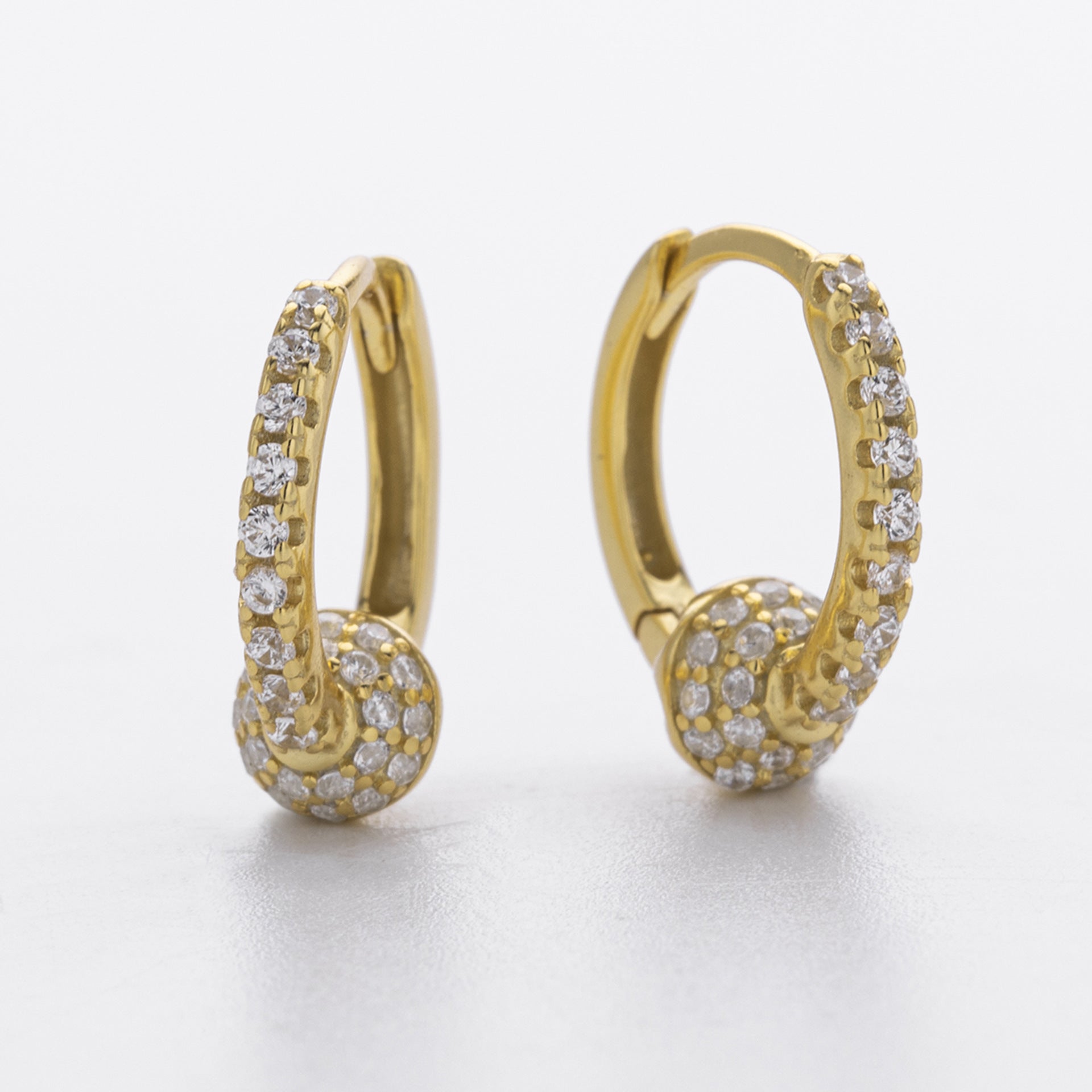 Damen Creolenohrringe mit funkelnden 5A Zirkonen aus hochwertigem 925 Sterling Silber Shop Nory