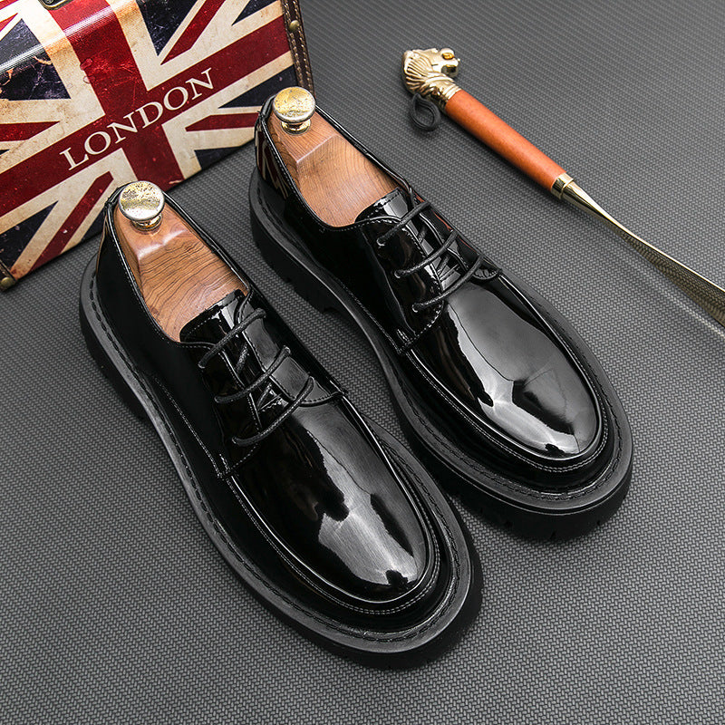 Herren Elegante Schnürschuhe mit stabiler Profilsohle und klassischem Design