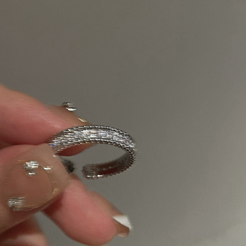 Damen Ring-Set mit funkelnden Zirkonia und elegantem Design Shop Nory
