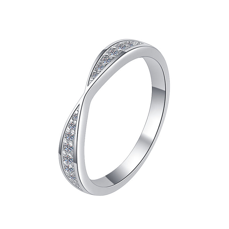 Damen Zarter Infinity-Ring mit funkelnden Zirkonia Shop Nory