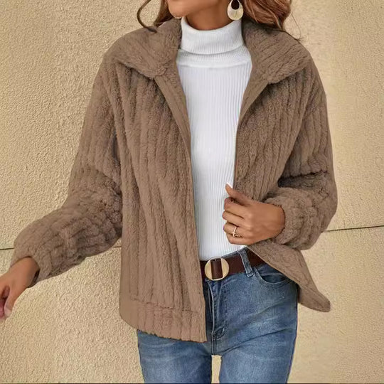 Damen nan kuschelige Teddyjacke mit durchgehendem Reißverschluss, Stehkragen und Eingrifftaschen Shop Nory