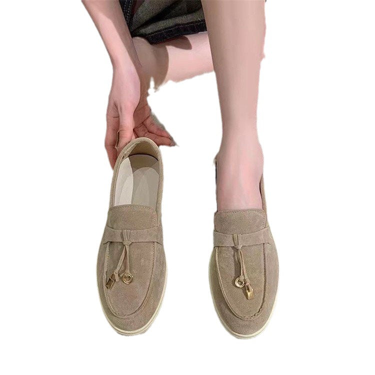 Damen Veloursleder Slipper mit dekorativer Quaste und profilierter Gummisohle Shop Nory