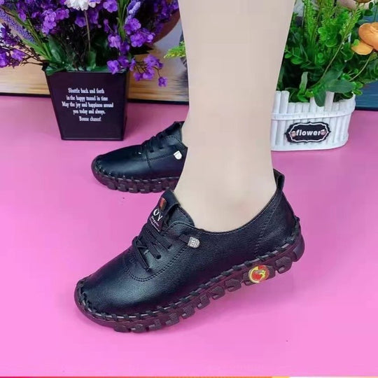Damen Flexible Lederoptik-Sneaker mit handgenähter Kontrastnaht und profilierter Gummilaufsohle Shop Nory