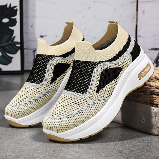 Damen nan ultraleichter Strick-Slip-On mit ergonomischer Keilsohle und herausnehmbarem Komforteinlagenfach Shop Nory