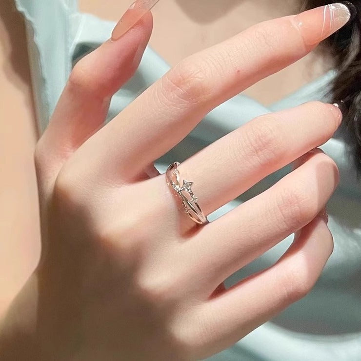 Damen Modischer Ring mit funkelnden Zirkonia Shop Nory