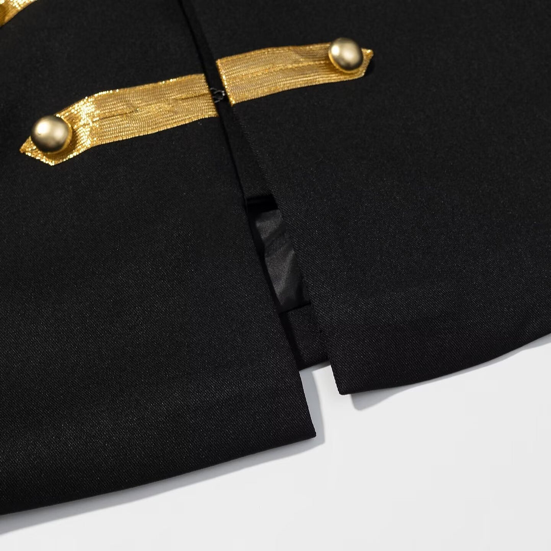 Damen militärinspirierte Kurzjacke mit Stehkragen und goldenen Galonborten Shop Nory