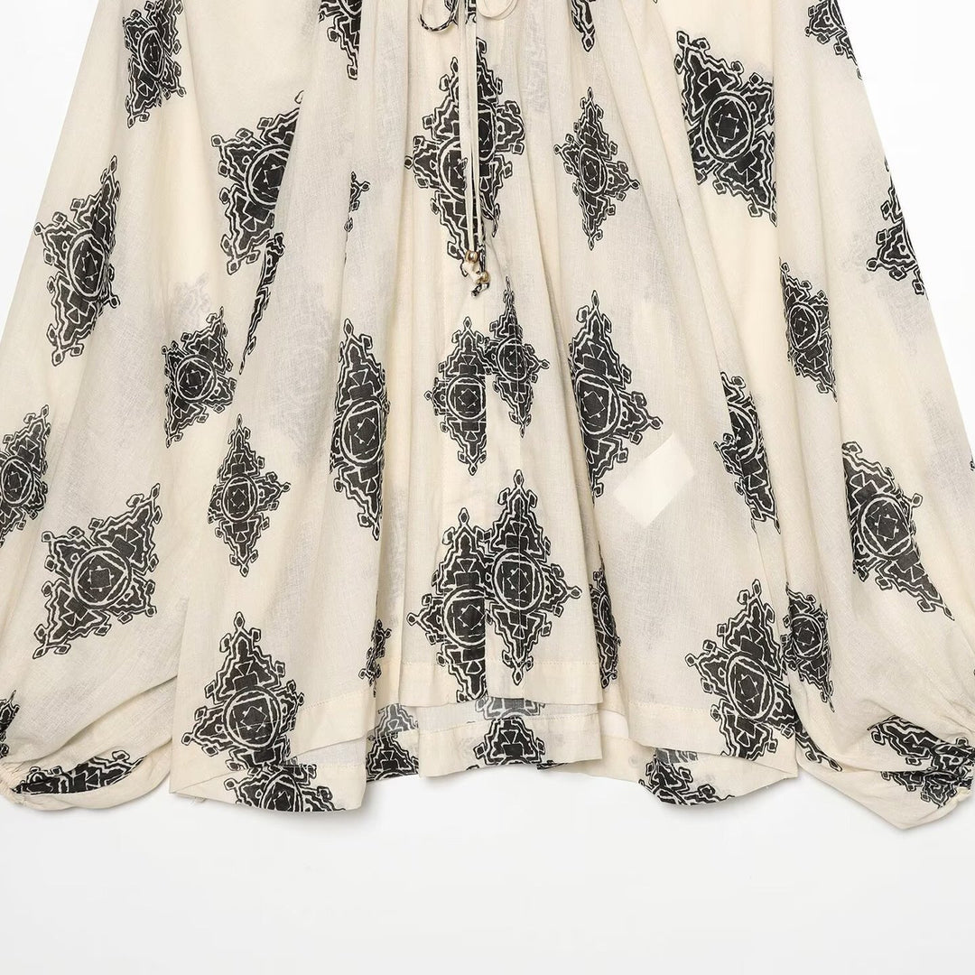 Damen Leichte Chiffon-Tunika mit Rüschenkragen, Bindeband und Ballonärmeln Shop Nory