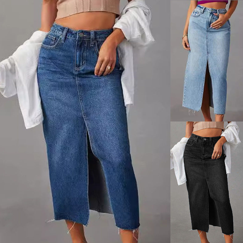 Damen Lässiger Denim Rock mit seitlichem Schlitz und fransigem Saum